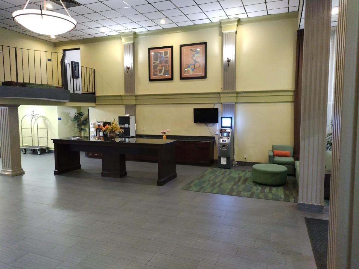 Americas Best Value Inn Phenix City Eksteriør billede