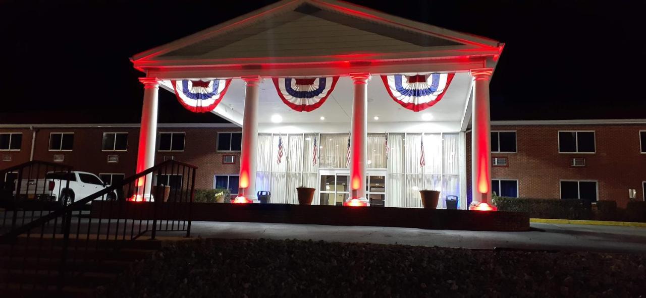 Americas Best Value Inn Phenix City Eksteriør billede