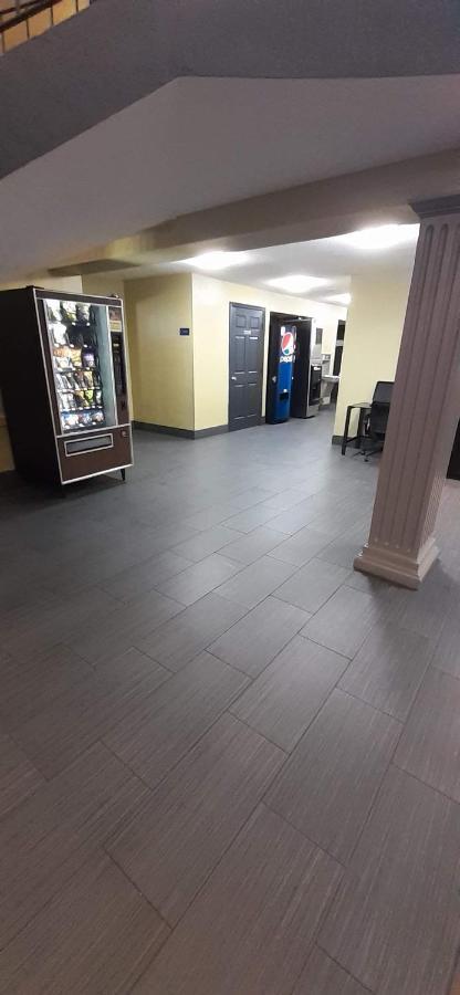 Americas Best Value Inn Phenix City Eksteriør billede