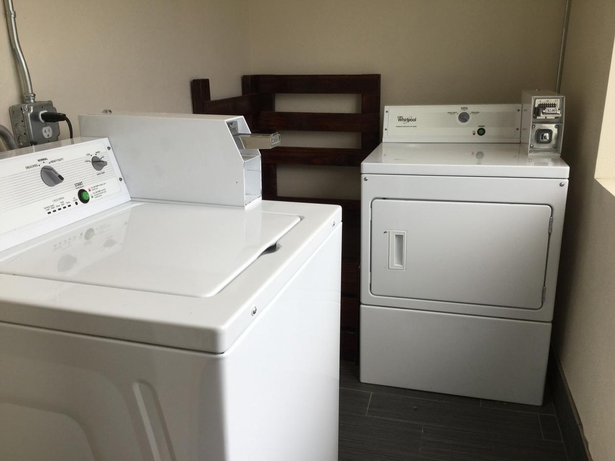Americas Best Value Inn Phenix City Eksteriør billede